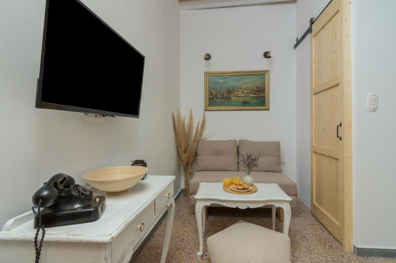 דירות אתונה Vintage Loft Α In Monastiraki מראה חיצוני תמונה
