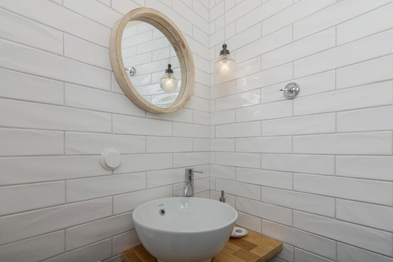 דירות אתונה Vintage Loft Α In Monastiraki מראה חיצוני תמונה